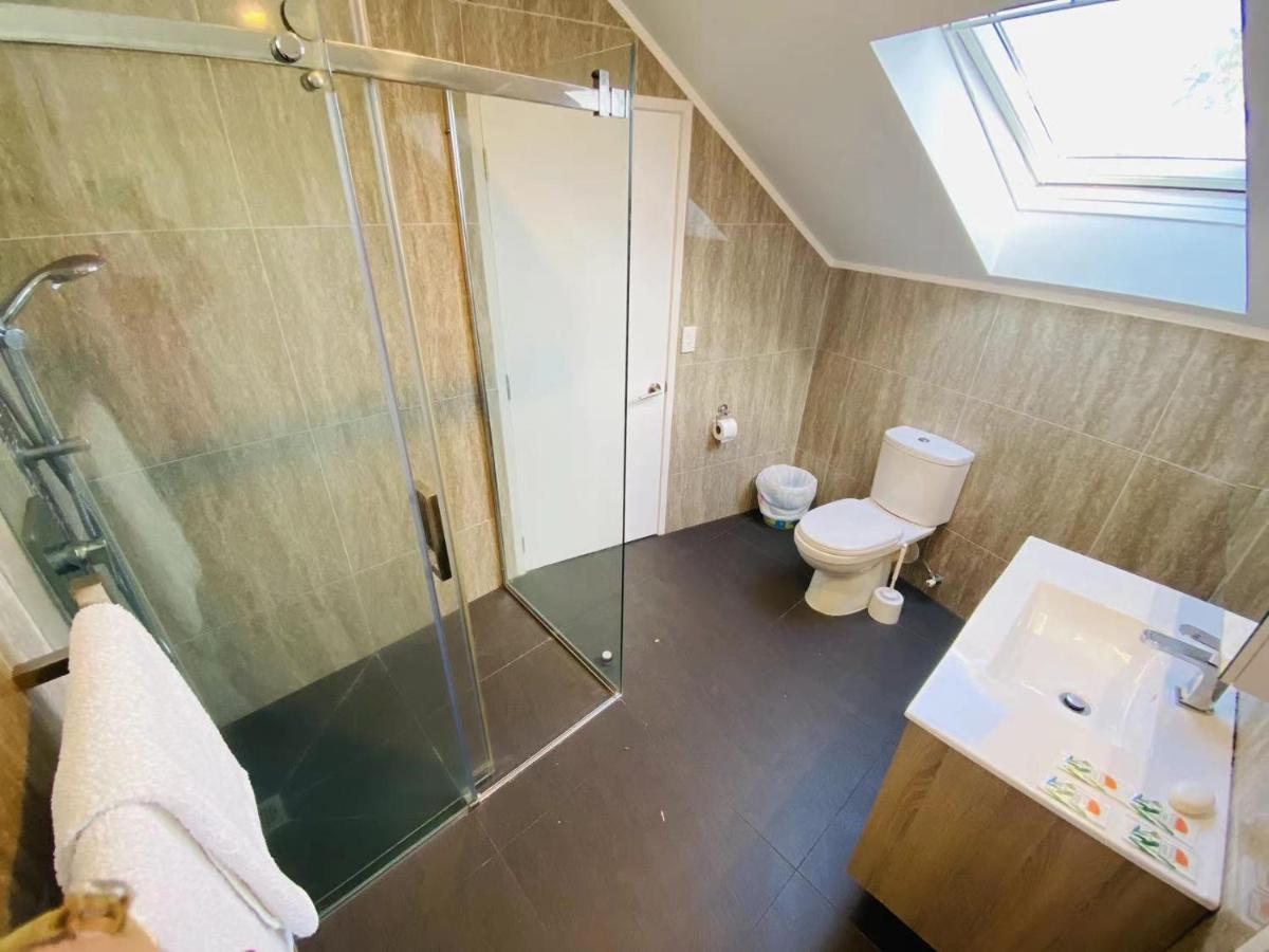 Oakparkvilla Seaviewfamilyroom Kingroom Queenroom-Wifi (Adults Only) Auckland Exterior photo